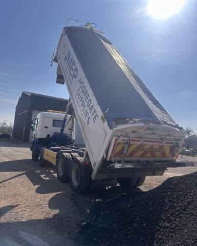Road plainings delivery